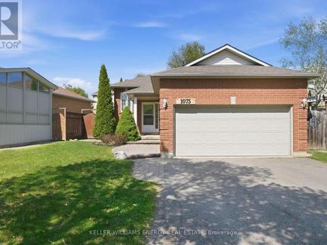 1075 Ridgemount Boulevard, Oshawa Pinecrest, ON, L1K 2K8 house for sale | Listing ID E13153 | Royal LePage