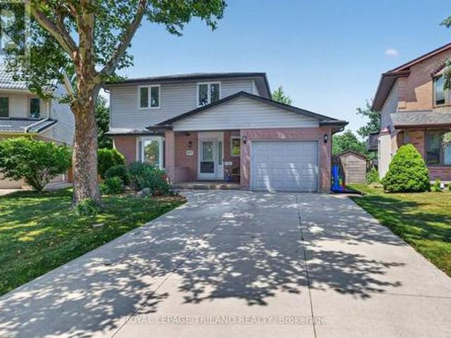 1077 Mahogany Crescent, London North P, ON, N6H 4V8 house for sale | Listing ID X13566 | Royal LePage