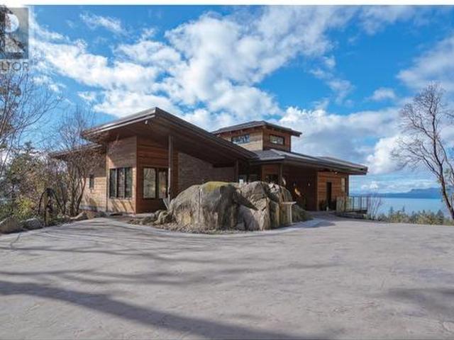 10706 Wood Bay Ridge Road, Halfmoon Bay, BC, V7Z 1B8 house for sale | Listing ID R2982 | Royal LePage
