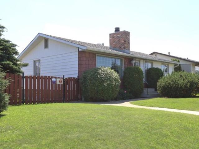 10715 Avenue Nw, Edmonton, AB, T5E 0Z5 house for sale | Listing ID E4499 | Royal LePage