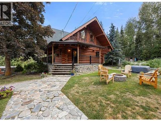 10737 Highway 33 E, Kelowna, BC, V1P 1J9 house for sale | Listing ID 10394 | Royal LePage