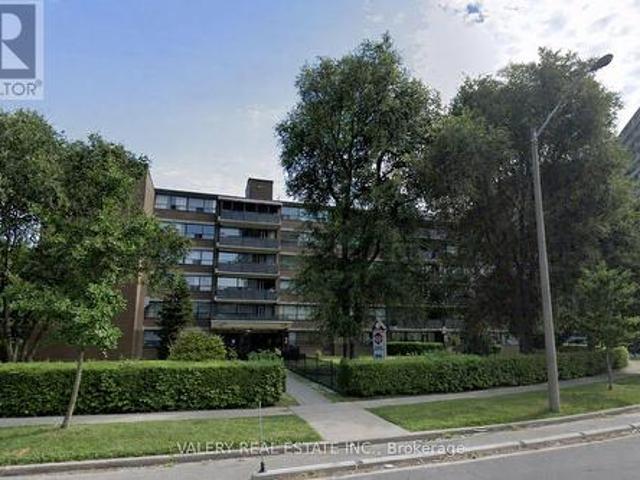107 42 Thorncliffe Park Drive, Toronto, ON, M4H 1K1 lease for lease | Listing ID C13631 | Royal LePage