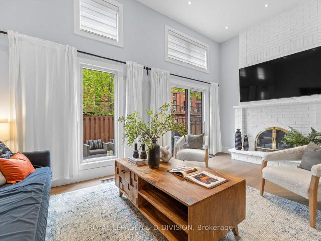 107 4 Fieldgate Drive, Mississauga | For Sale @ $889,000 | Condos. Ca