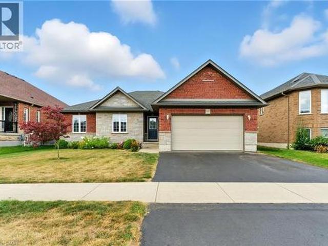 107 Applewood Street, Plattsville, ON, N0J 1S0 house for sale | Listing ID 40844 | Royal LePage