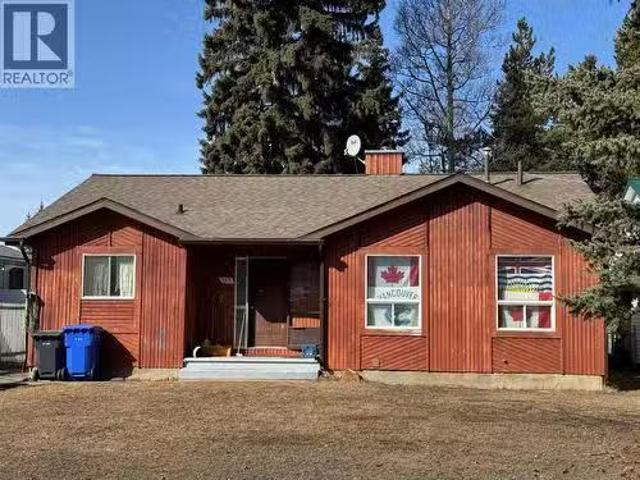 107 Babbird Avenue, Tumbler Ridge, BC, V0C 2W0 house for sal.