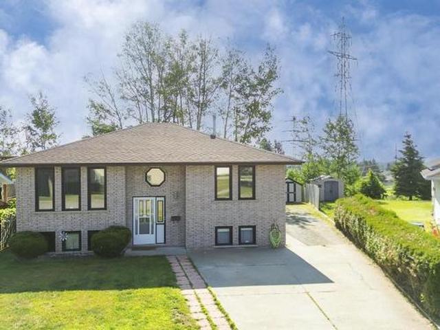 107 Sapphire Drive, Thunder Bay, ON, P7G 1A8 house for sale | Listing ID TB2601 | Royal LePage
