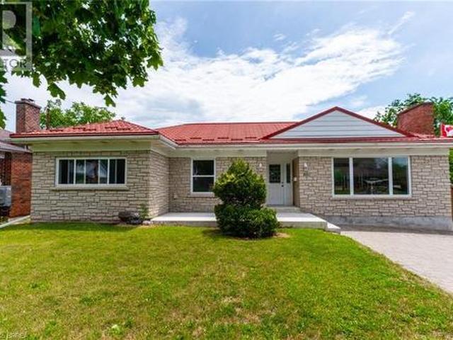 107 Queensway Drive, Brantford, ON, N3R 4X1 house for sale | Listing ID 40844 | Royal LePage