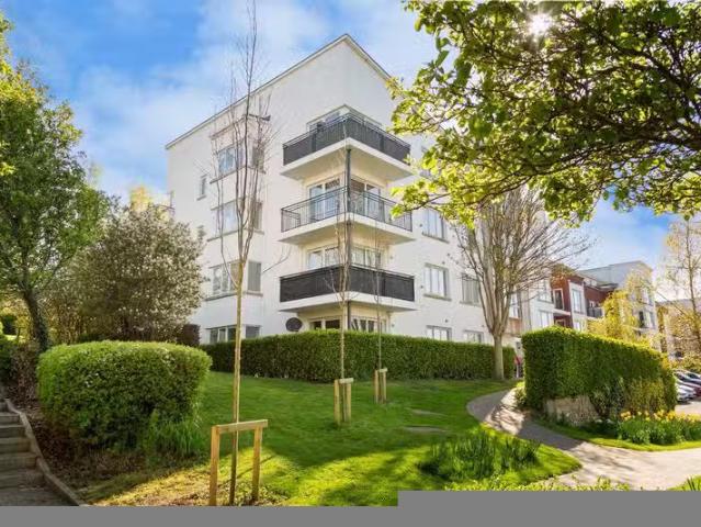 107 Rockview, Simons Ridge, Sandyford, Dublin 18, D18Y960 is f.