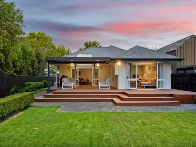 107 Tomes Road, Saint Albans, NZ 8013 House for Sale