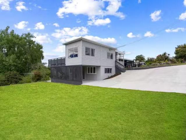 107 Third View Avenue, Beachlands, Manukau City Real Estate