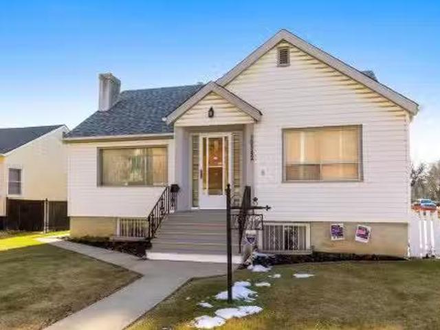 10842 110 Street, Edmonton, AB, T5H 3E2 house for sale List.