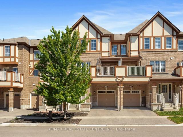 1084 Silk Street, Pickering | For Sale @ $699,900 | Condos. Ca