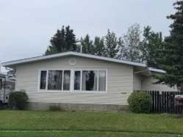 1085 Ave, Grande Cache, AB, T0E 0Y0 house for sale | Listing ID A2283 | Royal LePage