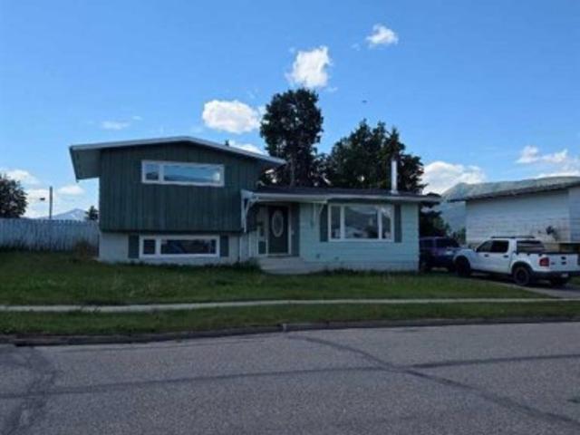 1085 Avenue, Grande Cache, AB, T0E 0Y0 house for sale | Listing ID A2281 | Royal LePage