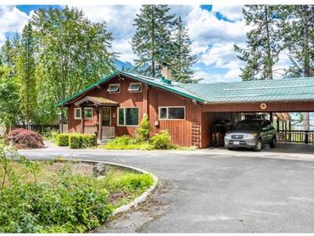 10865 Sanca Park Road, Sanca, BC, V0B 1A2 house for sale | Listing ID 10387 | Royal LePage