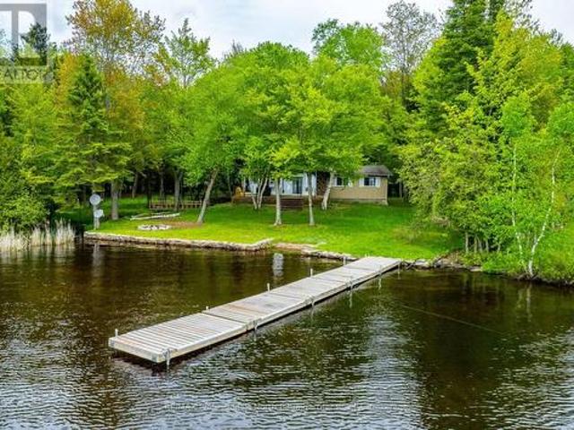 1088 Gravel Pit Drive, Minden Hills Minden, ON, K0M 2K0 house for sale | Listing ID X12199 | Royal LePage
