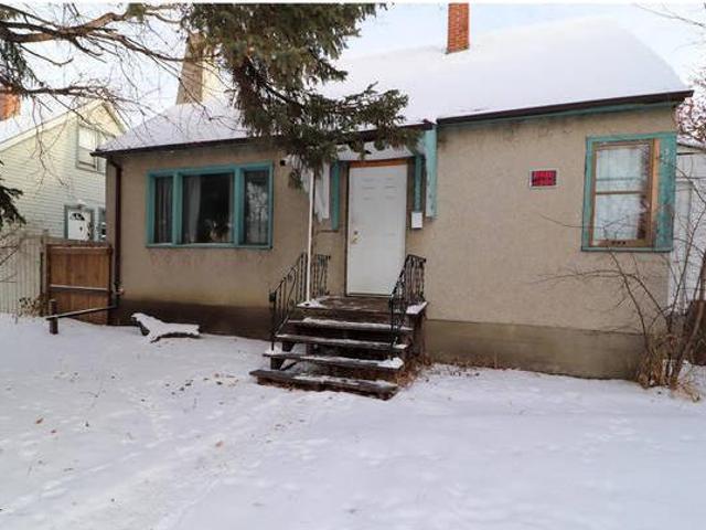 10811 112 ST NW Edmonton Alberta