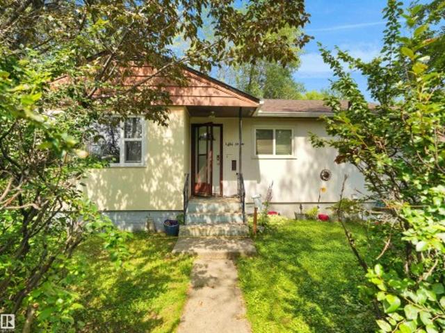 1081 Avenue Nw, Edmonton, AB, T6H 0T9 house for sale | Listing ID E4501 | Royal LePage