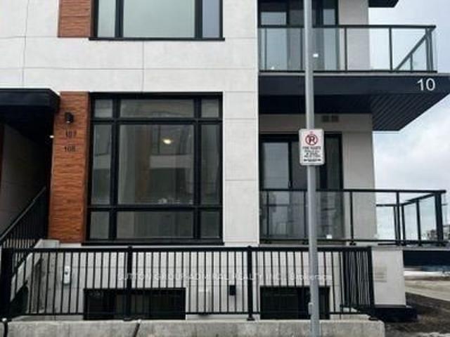 108 10 Steckley House Lane, Richmond Hill | For Rent @ $2,800 | Condos. Ca