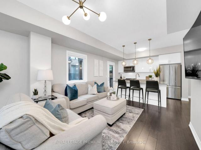 108 1 Main Street E, Milton | 2Beds/3Bath, Townhouse, $619,888 | Condos. Ca