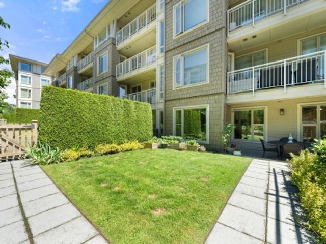 108 2 Mountain Highway, North Vancouver, BC, V7J 0A8 Single Family Property For Sale | Listing ID R3137 | Royal LePage