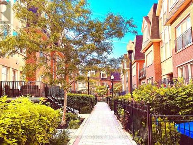 108 65 Cranborne Avenue, Toronto, ON, M4A 2Y5 townhouse for sale | Listing ID C12231 | Royal LePage