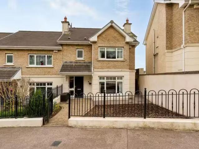 108 Clarkes Wood, Mount Oval Village, Rochestown, Co. Cork, T1.