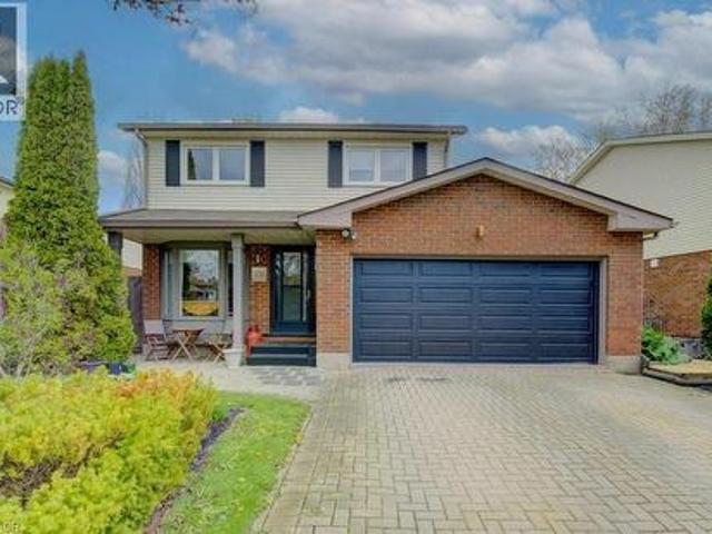 108 Clearwater Crescent, Waterloo, ON, N2V 1L8 house for sale | Listing ID 40845 | Royal LePage