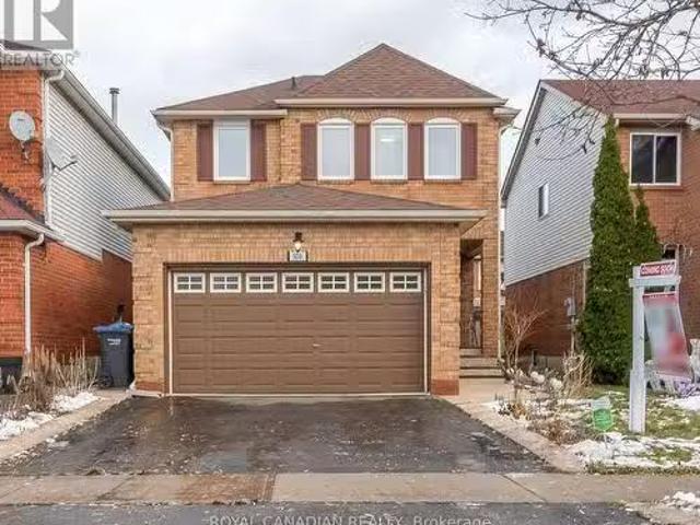 108 Beaconsfield Avenue, Brampton, ON, L6Y 4R5 house for sal.