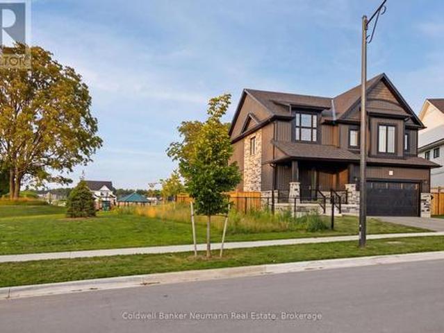 108 Haylock Avenue, Centre Wellington Elora/Salem, ON, N0B 1S0 house for sale | Listing ID X13678 | Royal LePage