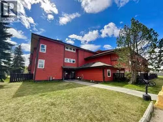 108 Spruce Avenue Unit# 306, Tumbler Ridge, BC, V0C 2W0 Sing.