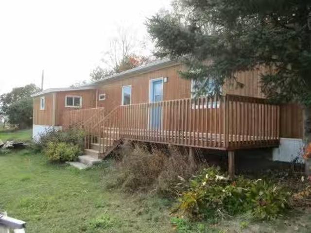 108 Route 132 O. Saint Denis De La Bouteillerie, QC, G0L 2R0.