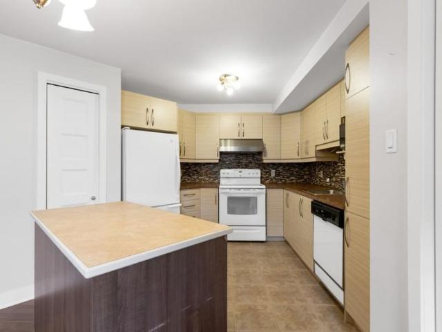 10947 Rue De Courcelles, J6J 0M6, J6J 0M6, Mirabel