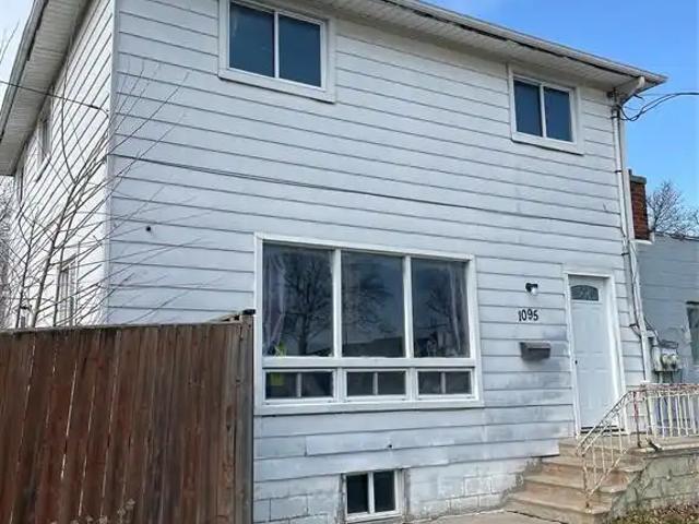 1095 PARTINGTON
