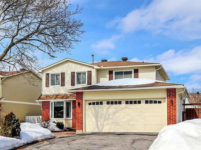 1090 CHABLIS PARK Gloucester Ontario