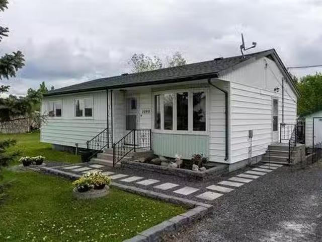1090 Lyons St, Headingley, MB, R4H 1J9 house for sale Listi.