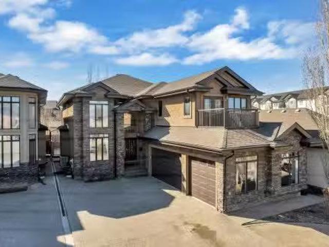 10915 175 Avenue Nw, Edmonton, AB, T5X 0B7 house for sale L.