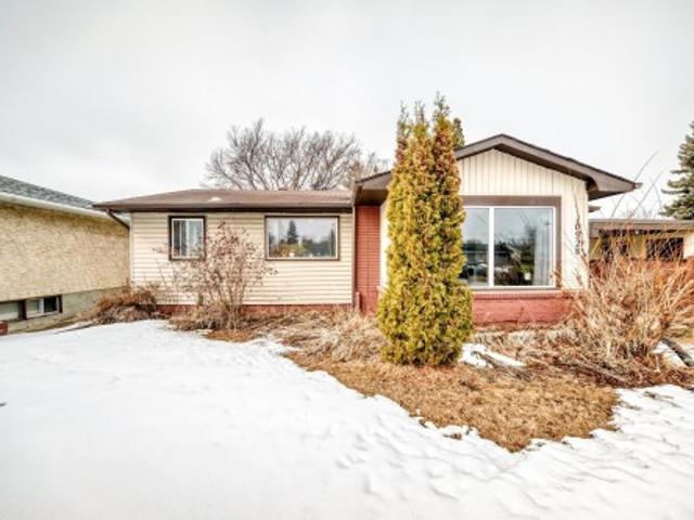 10928 Street, Edmonton, AB, T5P 1M6 house for sale | Listing ID E4480 | Royal LePage