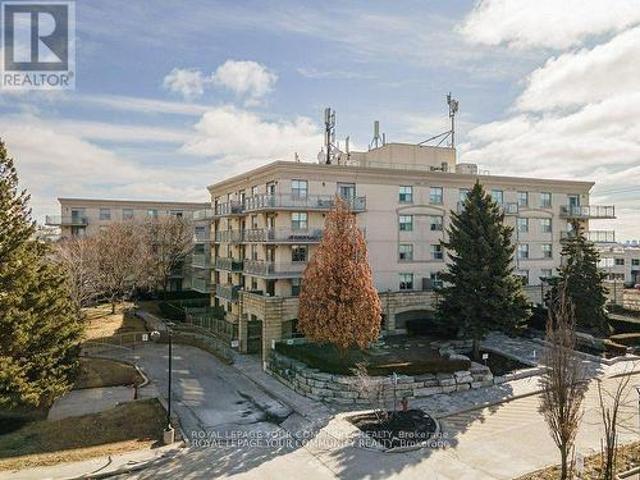 109 2 Rutherford Road, Vaughan, ON, L4K 5N7 condo for sale | Listing ID N12240 | Royal LePage
