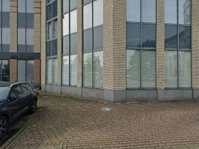 109 866 m2 office space for rent in Mechelen