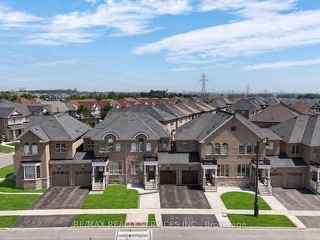 109 Bonnie Braes Drive N, Brampton, ON, L6Y 0Z5 house for sale | Listing ID W13566 | Royal LePage