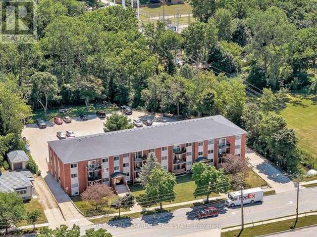 109 Division Street N, Kingsville, ON, N9Y 1E3 investment for sale | Listing ID X13637 | Royal LePage
