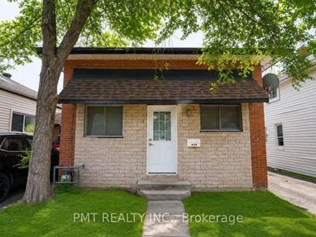 109 Nassau Street, Oshawa, ON, L1J 4A3 house for lease | Listing ID E13709 | Royal LePage