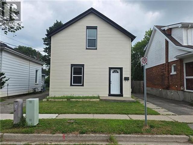109 Sydenham Street, Brantford, ON, N3R 3Y7 house for sale | Listing ID 40851 | Royal LePage