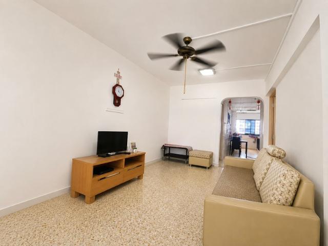109 Tampines Street 11 HDB Apartment For Sale, $499,000, 2 Bed 2 Bath 785 sqft $636.00 psf