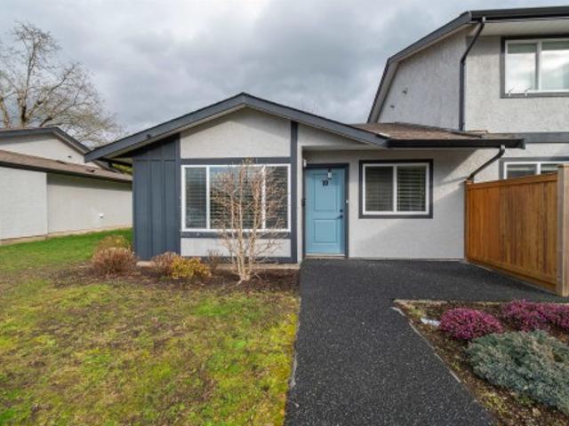 10 45 Lewis Avenue, Chilliwack, BC, V2P 3C3 townhouse for sale | Listing ID R3105 | Royal LePage