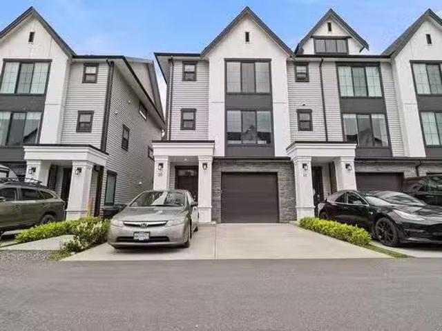 10 5480 Pebble Lane, Chilliwack, BC, V2R 6B8 townhouse for s.