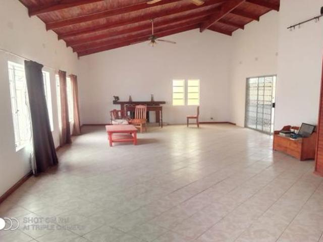 10.7 ha Smallholding in Hazyview