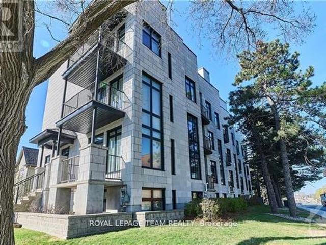 10 800 Melwood Avenue, Ottawa, ON, K2A 3C3 house for sale | Listing ID X13598 | Royal LePage