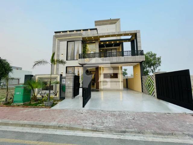 10.88 Marla Luxury Brand New House For Sale In Sector E Bahria Town Lahore With Original Pics